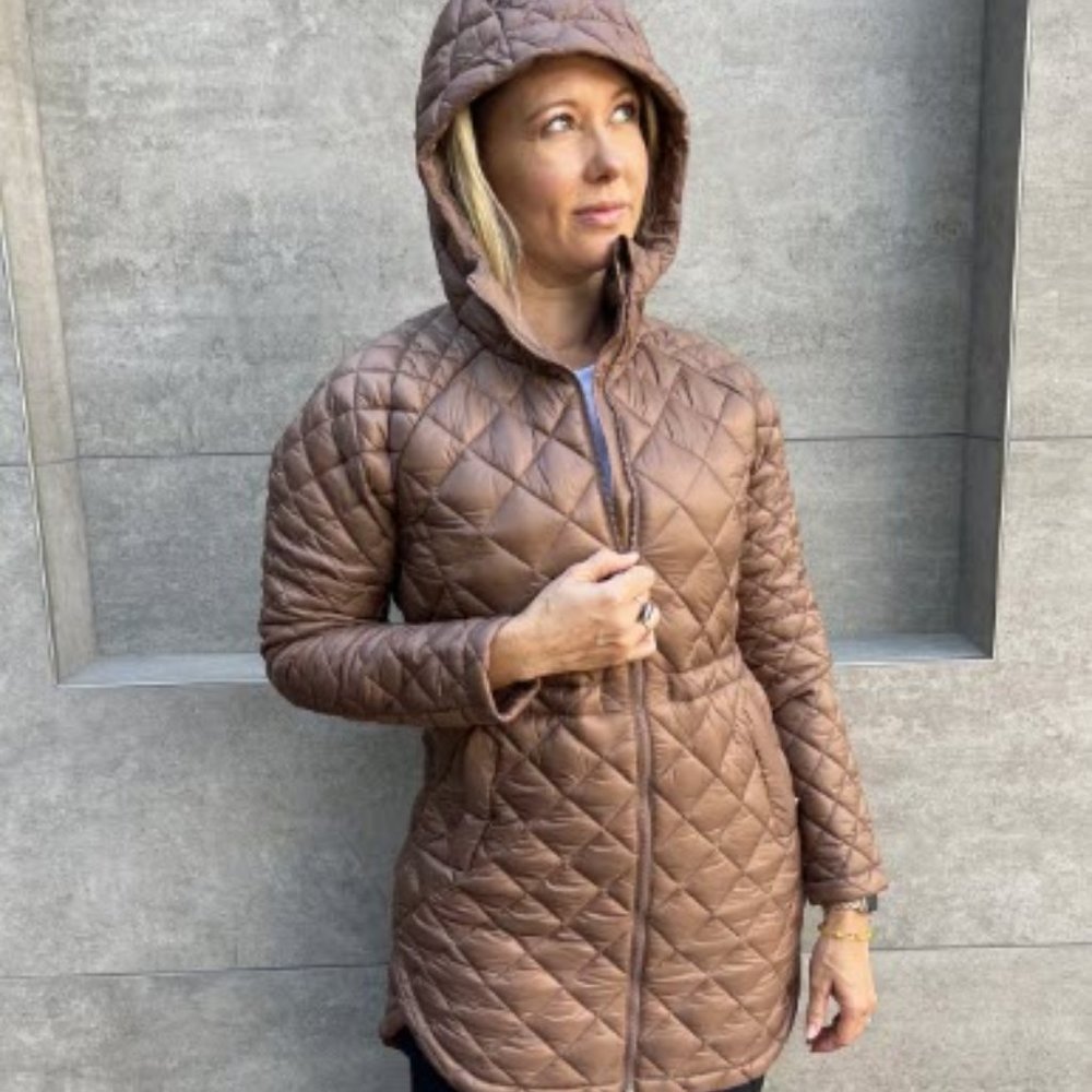 Athleta Whisper Featherless Parka- Coffee